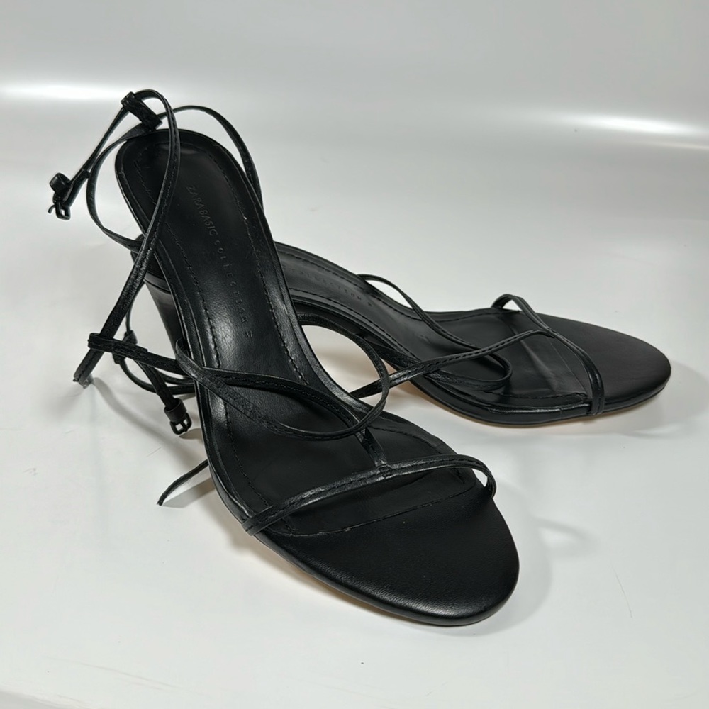 Zara black sandals basic collection 39
